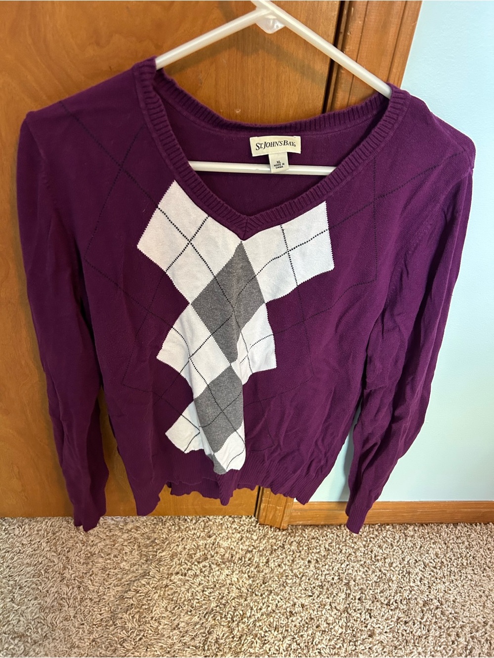 St. John's Bay Purple Argyle V-Neck Sweater Top